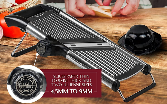 🎄 Top 10 Must-Have Kitchen Tools for the 2025 Christmas Season